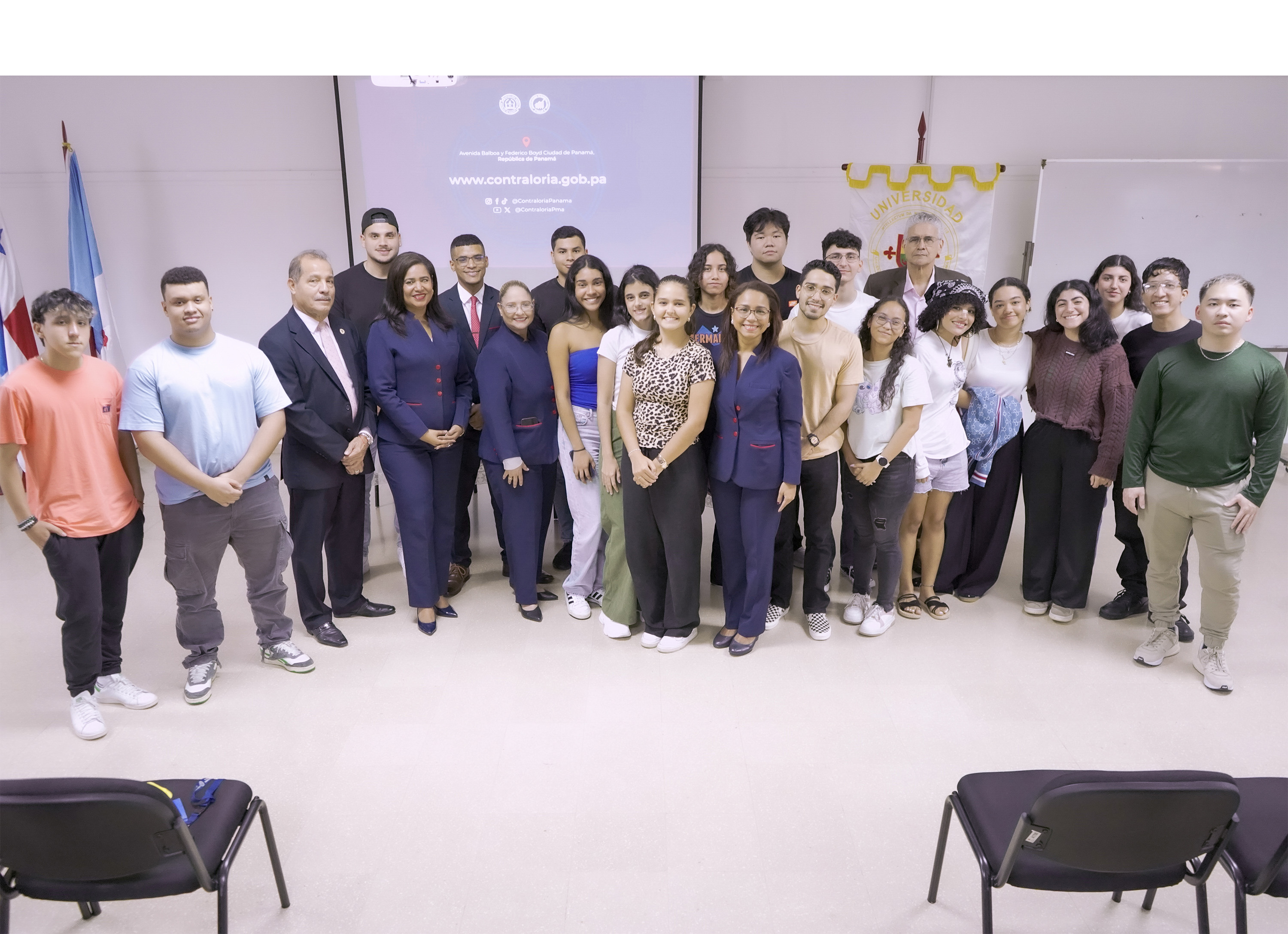 Conversatorio:  “Los Mecanismos de la Participación Ciudadana” y “Observatorio Económico al Servicio de la Ciudadanía”